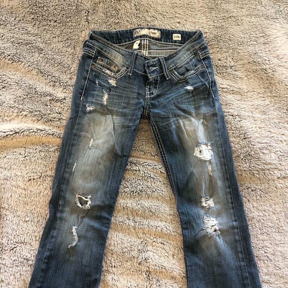 Buckle Stella distressed jeans